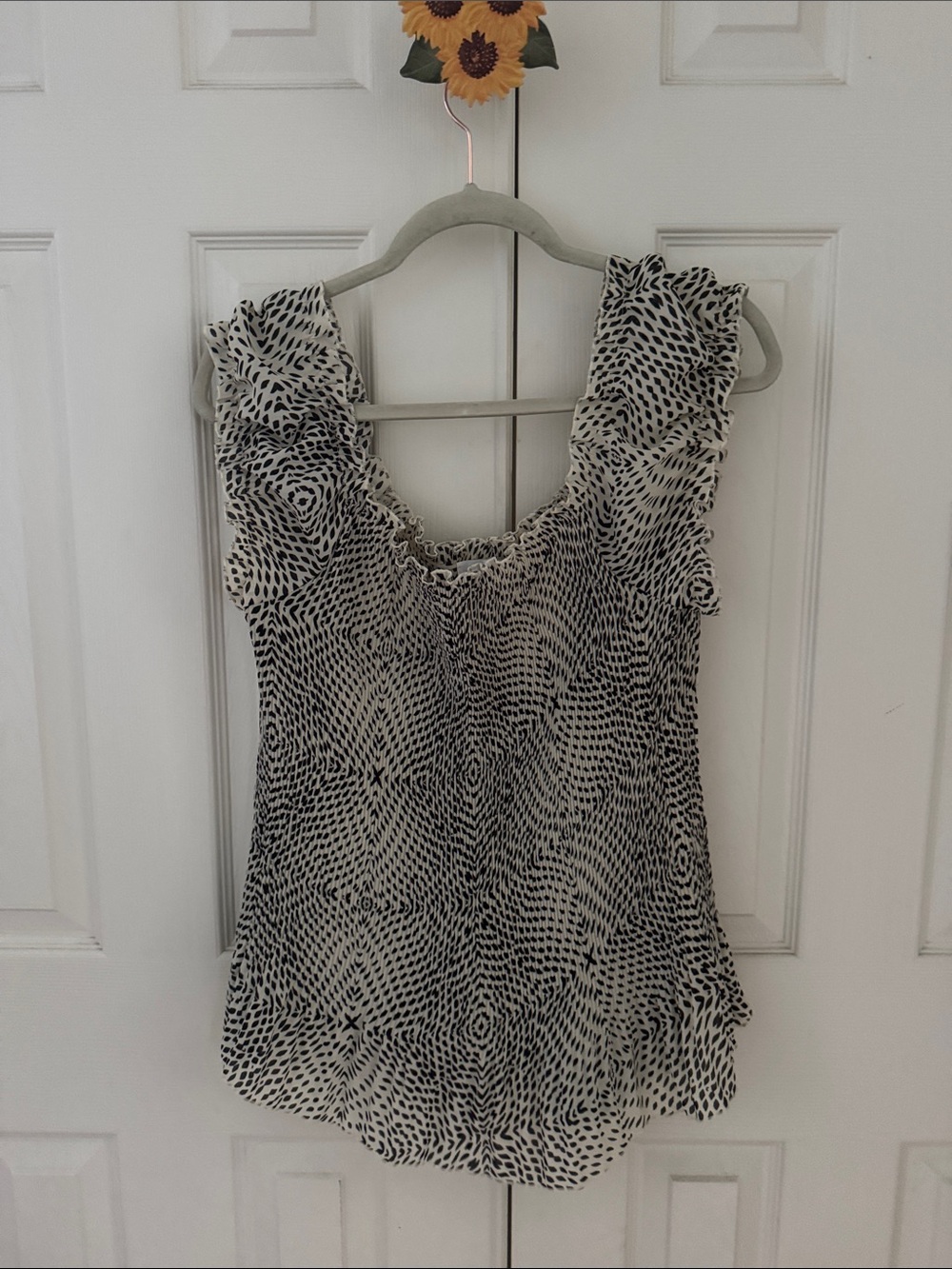 Jaipur Black & White Printed Ruffle-Shoulder blouse